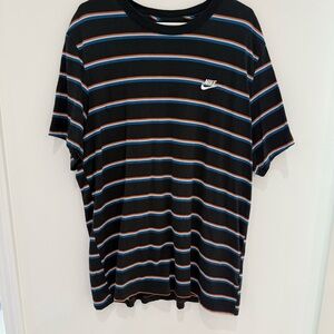 Nike t shirt